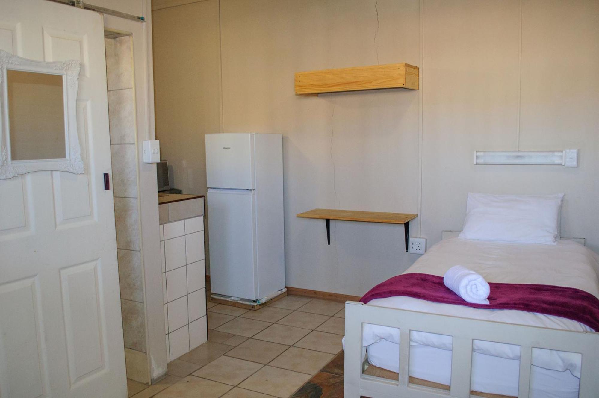 Oceanlife Guesthouse And Restaurant Luederitz Extérieur photo