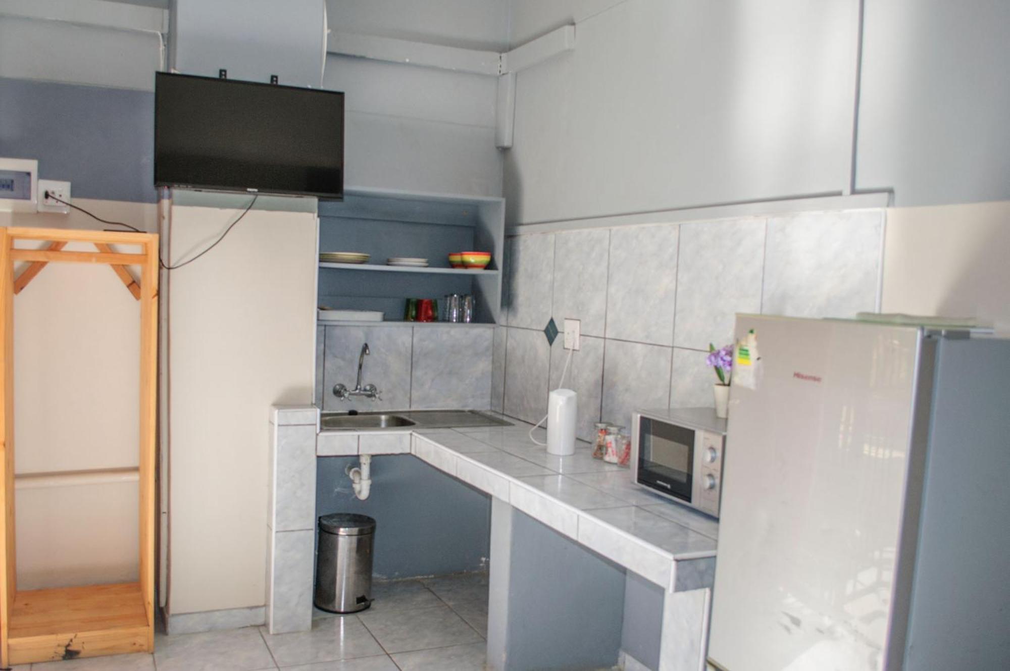 Oceanlife Guesthouse And Restaurant Luederitz Extérieur photo