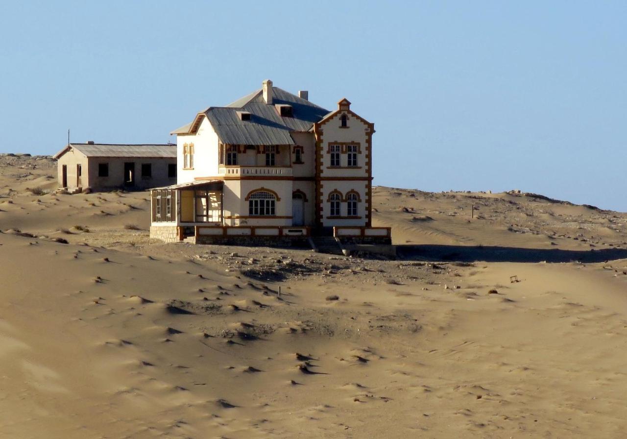 Oceanlife Guesthouse And Restaurant Luederitz Extérieur photo